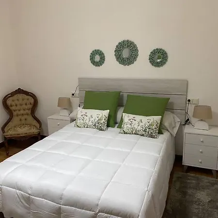 Daire Amplio Guerrilleros Centro Salamanca