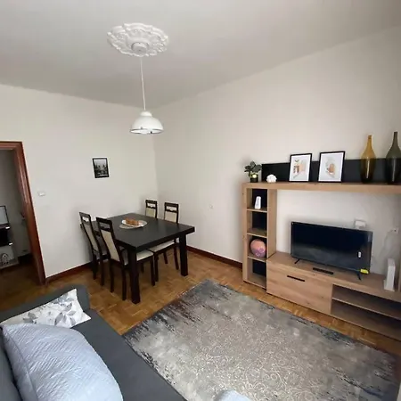 Amplio Guerrilleros Centro Daire Salamanca